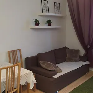 https://apartament-szczliwicka.warsawhotelspoland.com